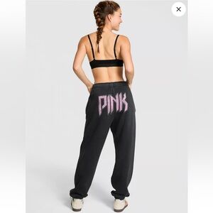 Victoria’s Secret PINK campus fleece sweatpants, pure black band, size L NWT!